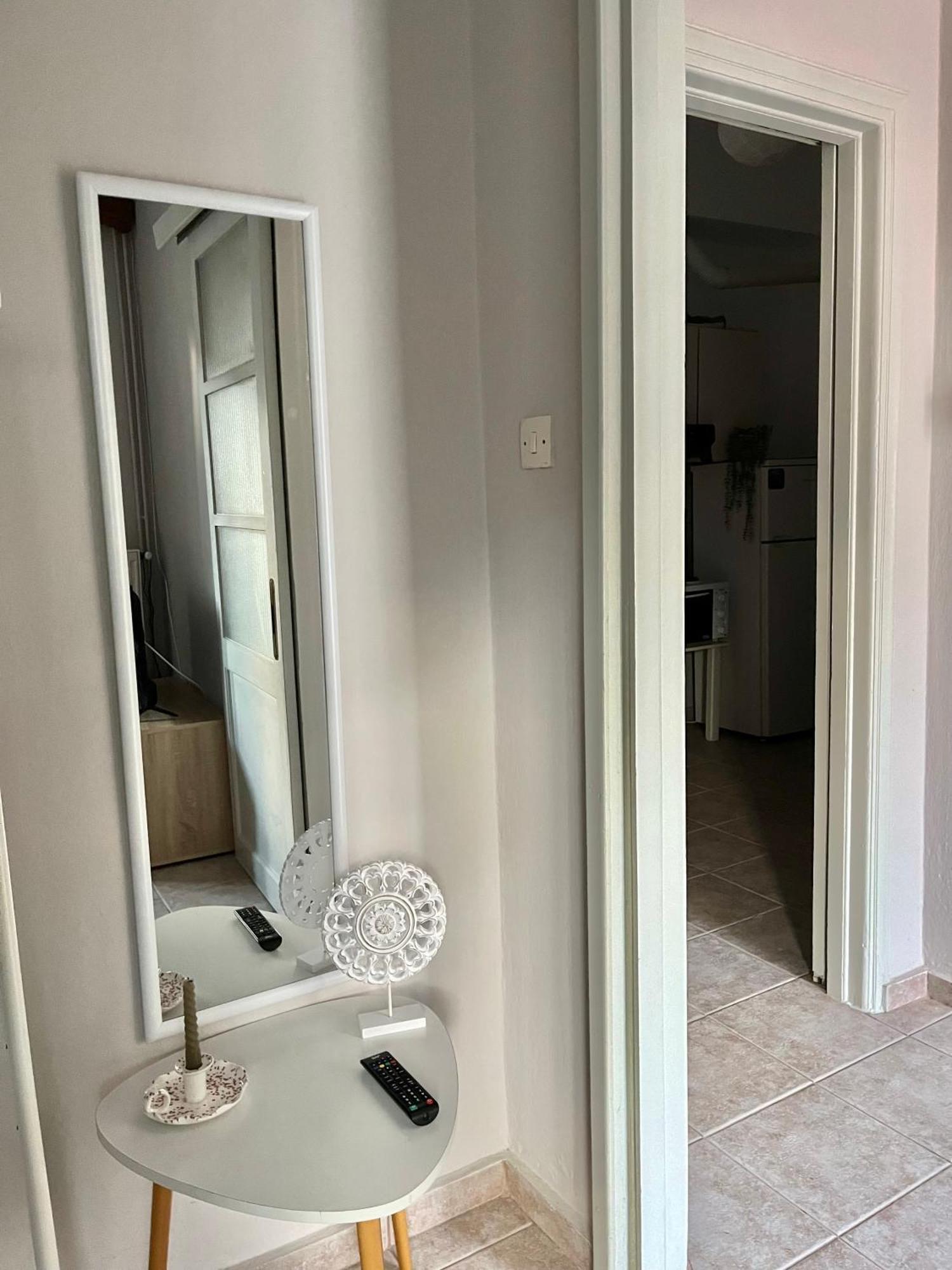 Downtown Apartment Konitsa Bagian luar foto